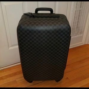 Louis Vuitton Zephyr luggage in graphite